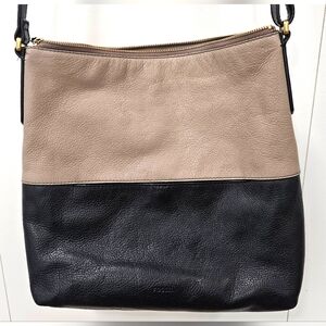 Fossil Women's Black and Grey/Taupe Leather Bag